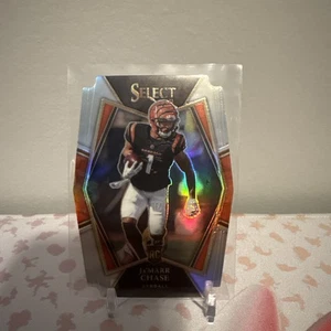 2021 Panini Select Premier Level Silver Prizm Die-Cut Ja'Marr Chase Rookie RC - Foto 1 di 2