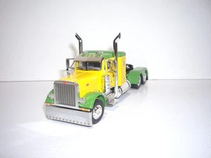 DCP FIRST GEAR 1/64 GELB UND GRÜN PETERBILT 379 MIT 36" SCHLAFANZUG - Bild 1 von 5