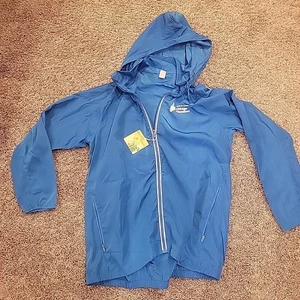 Brand NWT Bank Of America Chicago Marathon Windbreaker XLarge 100% Recycled - Picture 1 of 6