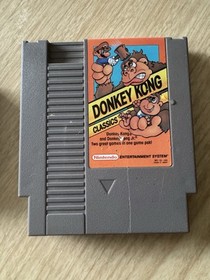 Donkey Kong Classics (Nintendo NES, 1988) Cartucho y funda negra 