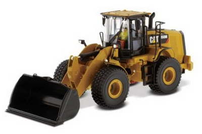 1/50 DM Caterpillar Cat 950M Wheel Loader Diecast Model #85914 - Image 1 of 3