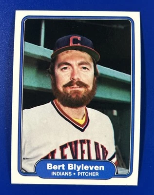 1982 Fleer Baseball Bert Blyleven Cleveland Indians #361 - Image 1 of 2