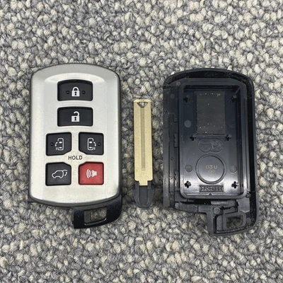 Shell Only for TOYOTA SIENNA Remote Case Key Fob - NO Electronics- w/ Insert Key - Image 1 of 4