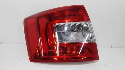 5E9945111A Enjoliveur Inf Feu Arriere Gauche pour SKODA OCTAVIA BERLINA 3669522 - Photo 1/4