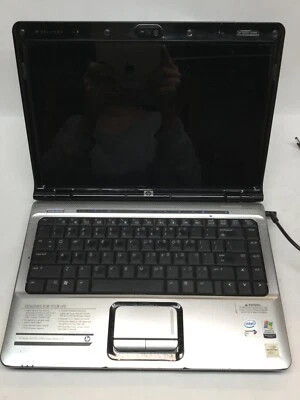 HP Pavilion DV2037 12" Laptop Intel Core 2 Duo -BAD BACKLIGHT -MZ - Image 1 of 4