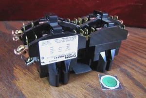 Siemens Furnas 44NB30AF41 Definite Purpose Contactor - New - Picture 1 of 4