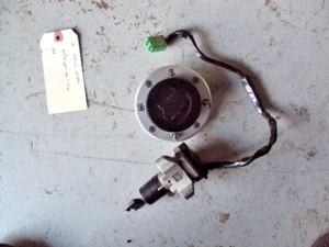 Suzuki GS500 GS 500 2004 04 05 06 07 08 09 encendido, tapa de gasolina y llave fabricante de equipos originales E2 - Imagen 1 de 2