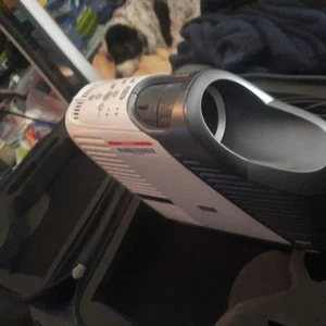 HP MP3135 Portable Projector DLP 1800 Lumens XGA 1024x768 CRVSB-03AP L1797A - Picture 1 of 3