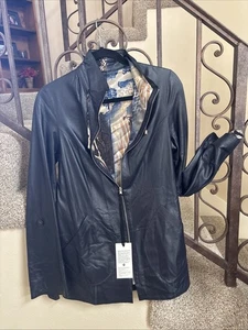 Chaqueta de cuero ligera reversible azul Famoso (Estambul) nueva con etiquetas precio de venta sugerido por el fabricante 800 USD - Imagen 1 de 14
