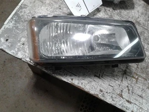 Passenger Headlight Classic Style Fits 05-07 SILVERADO 1500 PICKUP 1051127 - Picture 1 of 12