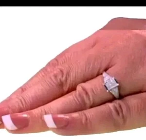 DIAMOND ENGAGEMENT RING SIZE P - Q WHITE GOLD + AUTHENTICITY CERTIFICATE NEW - Picture 1 of 13