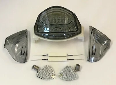 05-06 GSXR 1000 LED Luz Trasera Humo Integrada + Placas de Señal LED y Lentes Foto 1 de 4