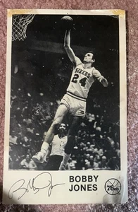 76ers Bobby Jones Autogrammbild - Bild 1 von 4