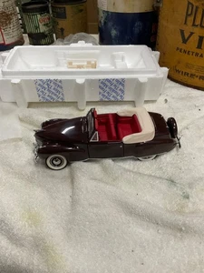 FRANKLIN MINT 1941 LINCOLN CONTINENTAL CONVERTIBLE SCALE 1/24 DIE CAST - Picture 1 of 8