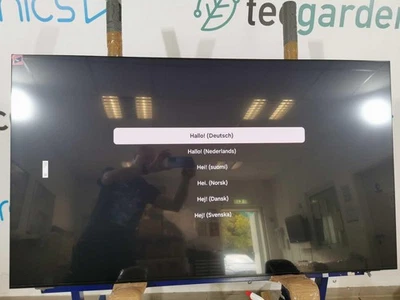 Samsung GQ55S95DAT, 4K-Fernseher, HDR, OLED, 55 Zoll/138cm, Twin Triple Tuner - Bild 1 von 4