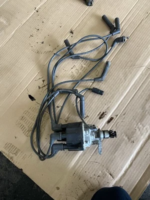 1989 Chrysler 3.0 (New Yorker) Distributor ML3N1 - Image 1 of 4