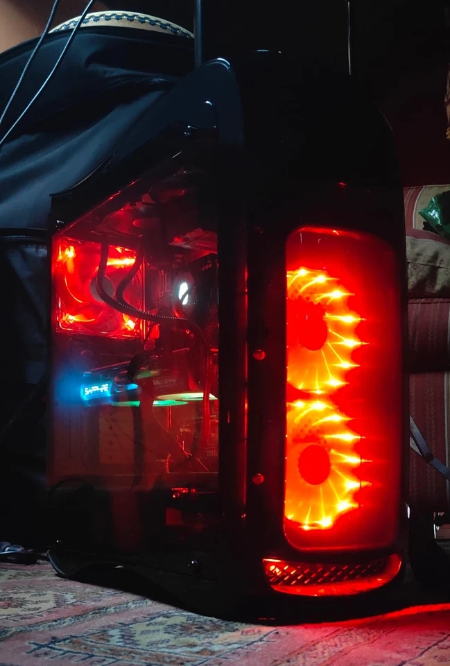 PC Gaming USATO, INTEL I5 8600K, 16 Gb RAM DDR4, AMD Sapphire RX590 Nitro+ 8GB - Immagine 1 di 4