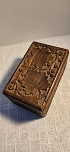 Hand Carved Wooden Grape Vine Leave Trinket Box - Picture 1 of 11