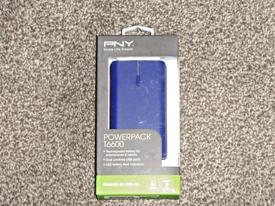 Banco de batería recargable portátil PNY PowerPack T6600 6600 mAh 2,4 amperios Foto 1 de 4