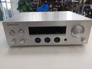 Pioneer U-05 USB D/A Converter ESS Sabre32 Ultra DAC 384kHz/32bit w/ Remote - Picture 1 of 15