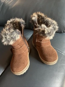 NEW INFANT BABY GIRLS NEXT REAL LEATHER BOOTS SIZE 3 RRP £30.00 - Picture 1 of 8