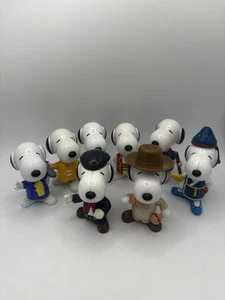 Snoopy World Tour Figures x8 Bundle Peanuts Collectibles Mixed Outfits Rare Lot - Picture 1 of 10