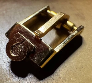 Omega 8 MM Fibbia Vintage Placcata Oro - Foto 1 di 6