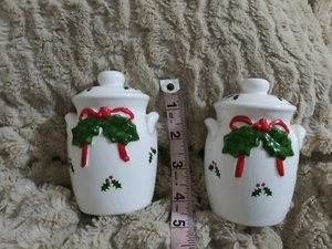 Vintage Otagiri Christmas Milk Can Shaped Salt & Pepper Shakers Holly Berries  - Picture 1 of 6