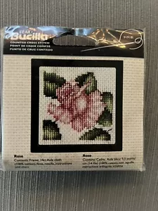 Kit punti croce rosa Bucilla incluso - Foto 1 di 2