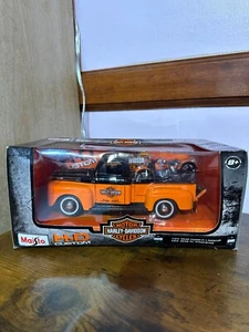 Maisto 1948 Ford F-1 Pickup Harley-Davidson FL Panhead Motorcycle Black & Orange - Picture 1 of 6