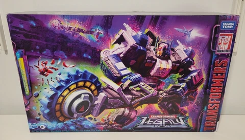 Hasbro Transformers Generations Legacy Titan Class Cybertron Metroplex Cover