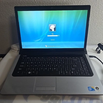 Dell Studio PP39L 15.6" Laptop Intel T4400 For Parts  - Image 1 of 4