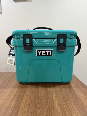 Холодильник жесткий Yeti Roadie 15 Aquifer синий - Изображение 1 из 4