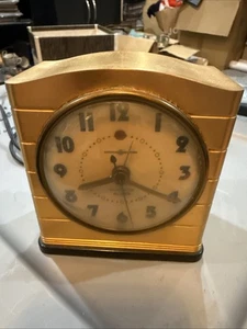 Vintage GE General Electric Alarm Clock Bakelite Art Deco 7H106k 1940s Tested - Picture 1 of 6