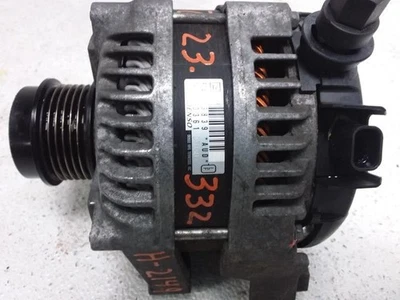 2017 CADILLAC CT6 3.6L Engine Alternator OEM Part Number 84123839 - Image 1 of 4