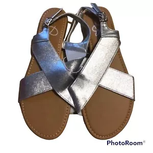 Bobbie Brooks M (7-8) Ladies’ Silver Cross Sandals NEW NWT - Picture 1 of 3