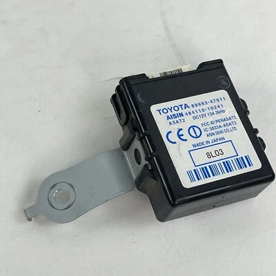 Módulo de bloqueo de puerta de maletero oscilador Toyota Prius 2004 2005 2006 2007 2008 2009 OEM Foto 1 de 4