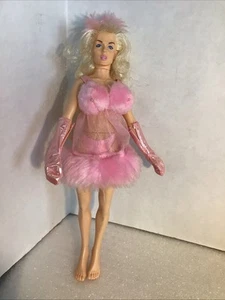 1998 Vintage AUSTIN POWERS FEMBOT 9" FIGURE - Picture 1 of 4