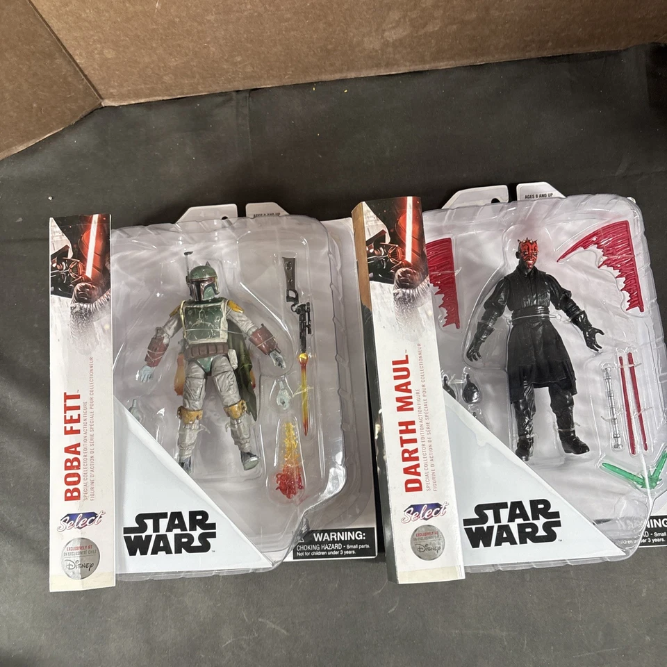 Disney Diamond Select Star Wars Darth Maul Action Figure