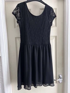 H & M Dress Size 14 BNWOT - Picture 1 of 6
