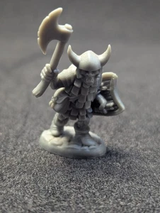 Reaper Bones Miniatur Goblin Krieger für Dungeons and Dragons - Bild 1 von 2