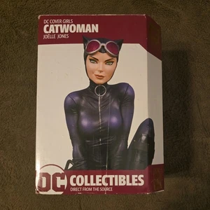DC Collectibles Cover Girls Catwoman Statue by Joelle Jones #1,502/5000 with Box - Picture 1 of 8
