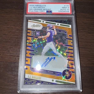 2024 Absolute J.J. McCarthy Rookie Orange Mosaic Auto RC 50/75 PSA 9/10 - Bild 1 von 4