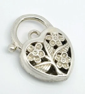 Genuine 925 Sterling Silver small Filigree 12mm Heart Padlock Clasp Love Pendant - Bild 1 von 4