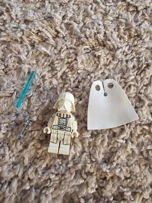 LEGO Star Wars Redeemed White Jedi Vader Minifigure from 75389 Dark Falcon - Image 1 of 4