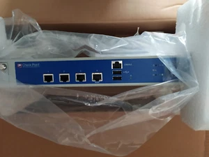 Firewall Check Point Security Appliance T-120 CPAP-SG4200-NGFW (CPAP-SG4205) - Afbeelding 1 van 5