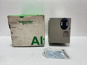 Schneider Electric 058739 ATV31HU30N4 Avvitatore di velocità AC 3,0kW/3HP 380/500V -50/60Hz - Foto 1 di 8