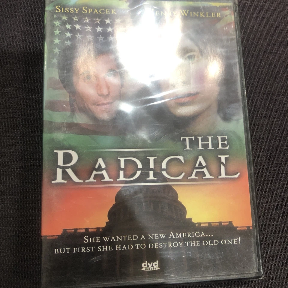 The Radical With Sissy Spacek and Henry Winkler Mw673