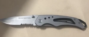 Winchester Folding Pocket Knife Serrated Lockback - - Picture 1 of 2