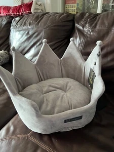Nandog Pet Gear Crown Cama para Gatos Cama para Perros Gris Claro Raza Pequeña NUEVO - Imagen 1 de 3
